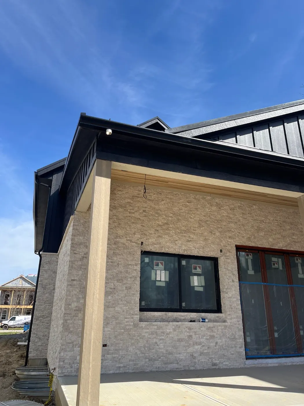 Trim and flashing detail on a Morse Reservoir siding job